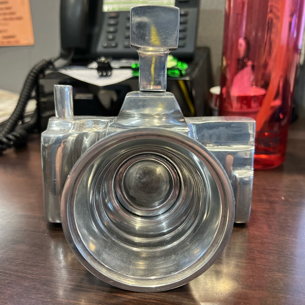 Solid Decor Camera
